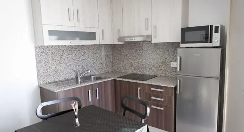 Stüdyo, 1 Büyük (Queen) Boy Yatak