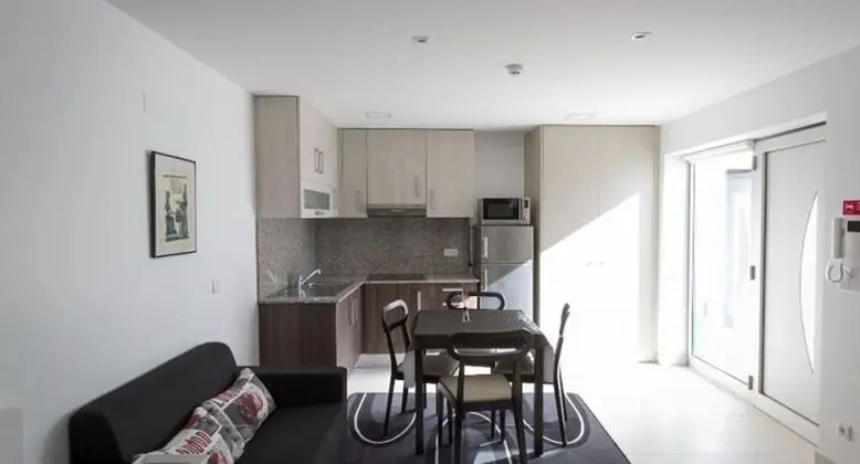 Stüdyo, 1 Büyük (Queen) Boy Yatak