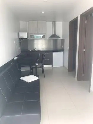 Stüdyo, 1 Büyük (Queen) Boy Yatak