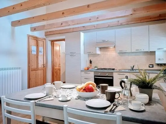 Basic Apart Daire (Nuvolau 12)