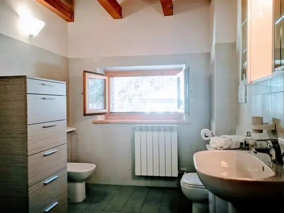 Basic Apart Daire (Nuvolau 12)