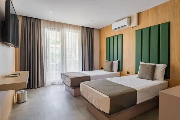 Corner Deluxe Oda, Bahçe Manzaralı, 1. Kat