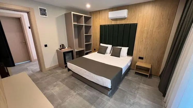 Deluxe Oda Balkonlu, Bahçe Manzaralı, Balkonlu