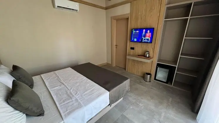 Deluxe Oda Balkonlu, Bahçe Manzaralı, Balkonlu