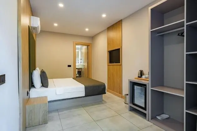 Deluxe Oda Balkonlu, Bahçe Manzaralı, Balkonlu