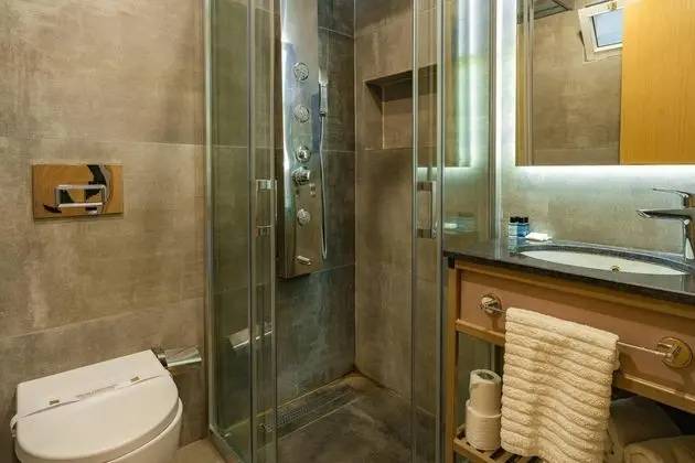 Deluxe Oda Balkonlu, Bahçe Manzaralı, Balkonlu