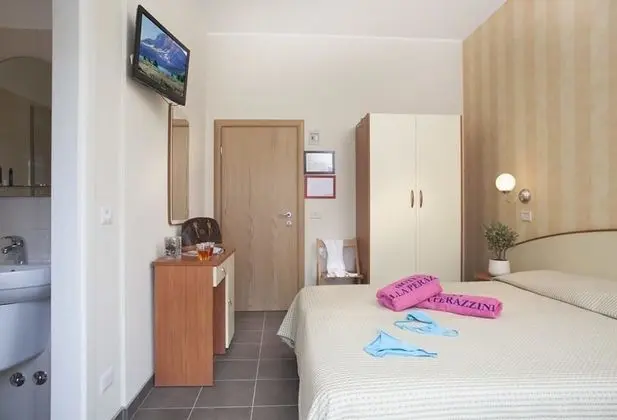 Tek Büyük veya İki Ayrı Yataklı Oda