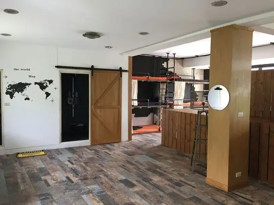 Ortak Ranzalı Oda, 2 Tek Kişilik Yatak