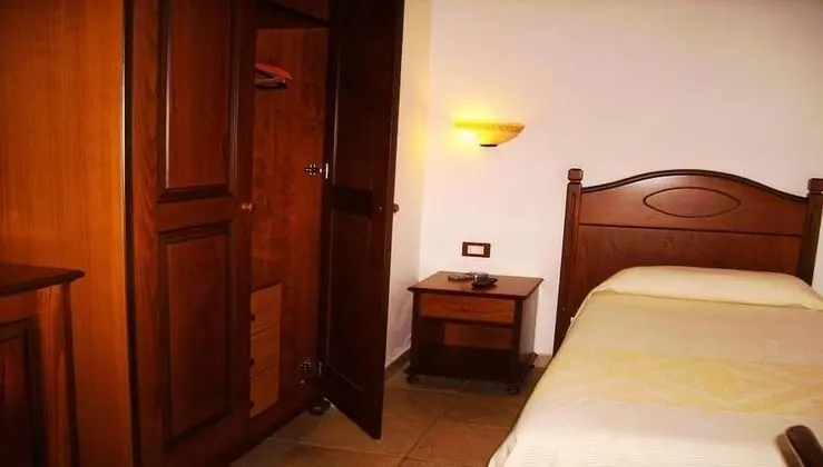 Tek Kişilik Oda