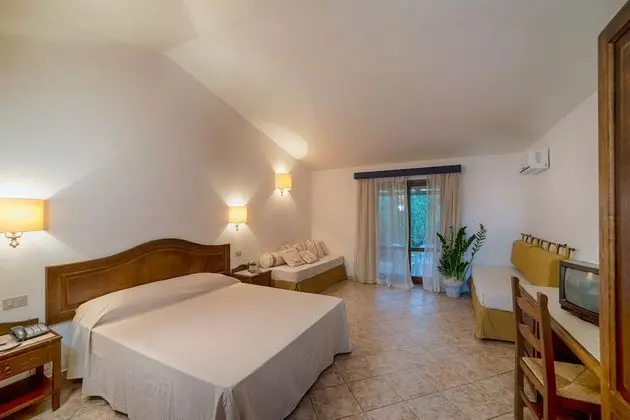 Standard Üç Kişilik Oda