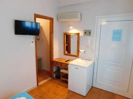 Standard Tek Büyük Yataklı Oda