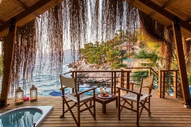 Suite, Deniz Manzaralı