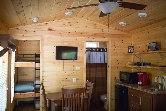 Deluxe Cabin