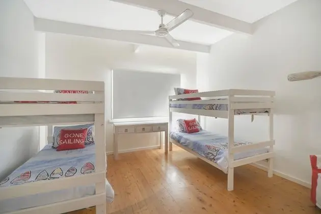 Ev (4 Bedrooms)