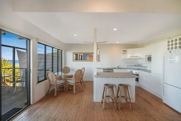 Ev (4 Bedrooms)