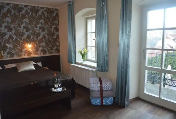 Tek Büyük Yataklı Oda