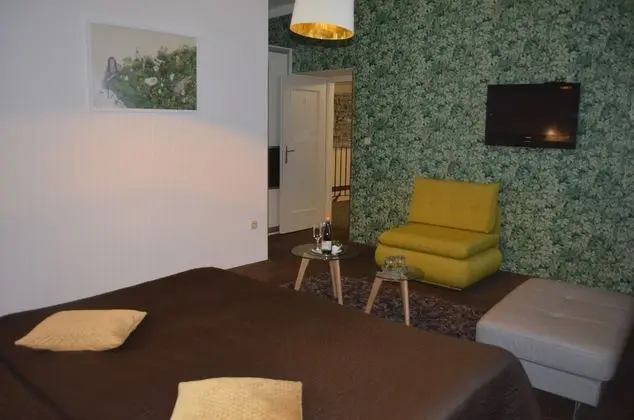 Tek Büyük Yataklı Oda