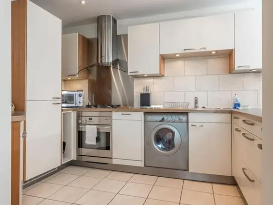 Ev (1 Bedroom)