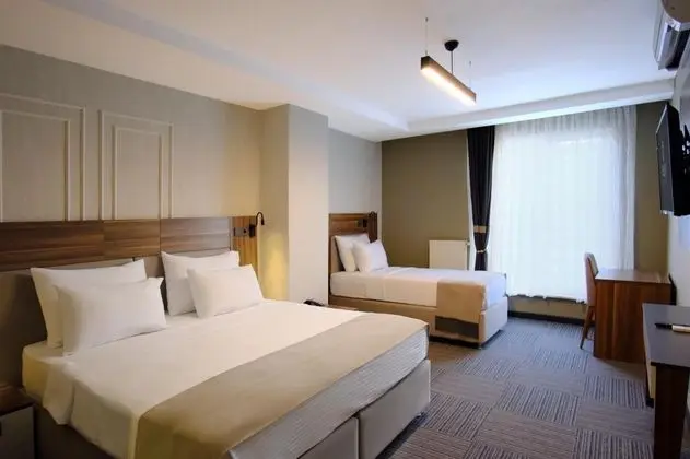 https://images.odamax.com/img/1024x768/odamax/image/upload/Pereira_Samsun_202409151841304_Kurna_Suite1.jpg