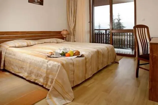 Comfort Tek Büyük veya İki Ayrı Yataklı Oda
