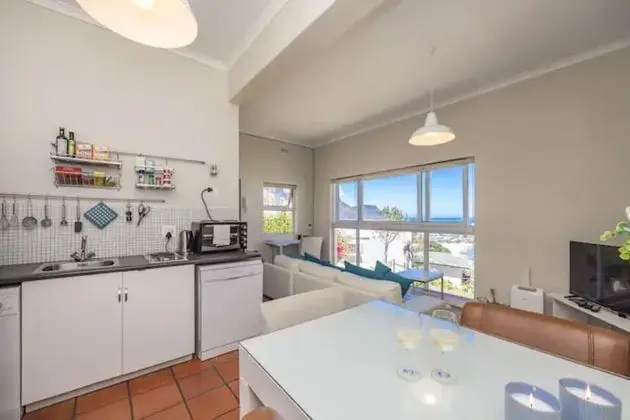 Ev (1 Bedroom)
