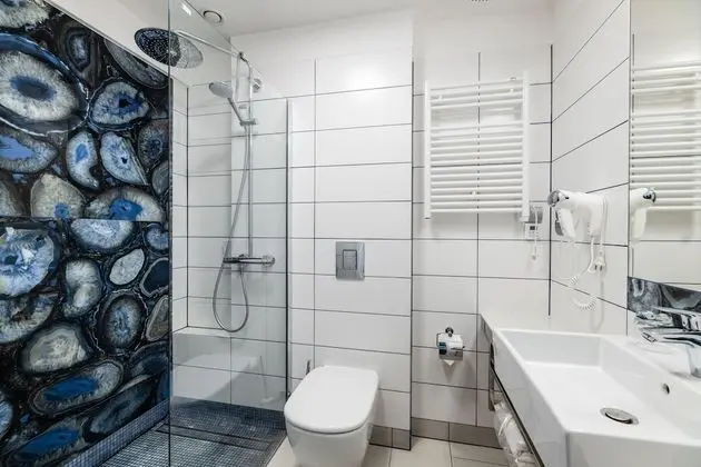 Comfort Tek Büyük veya İki Ayrı Yataklı Oda