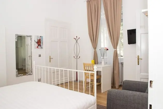 Deluxe Stüdyo