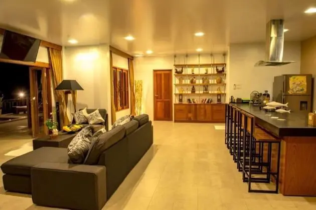 5 Luxury Bedrooms Private Pool Villa
