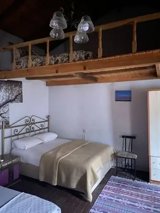 Panoramic Tek Büyük Yataklı Oda