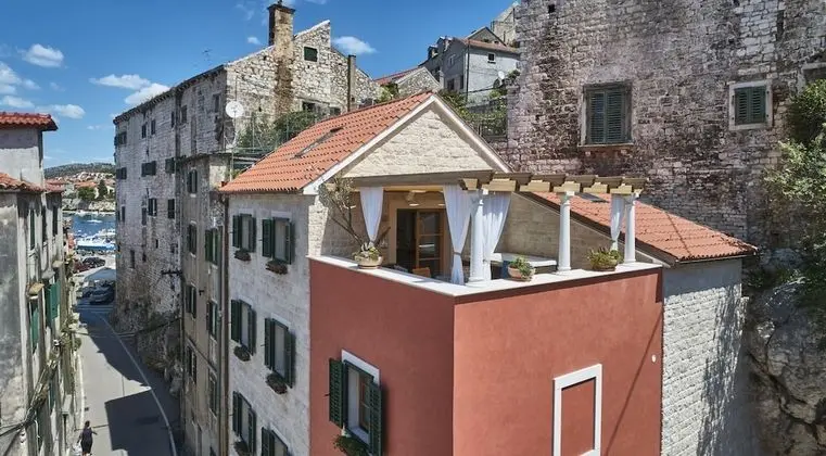 Deluxe Apart Daire, Deniz Manzaralı
