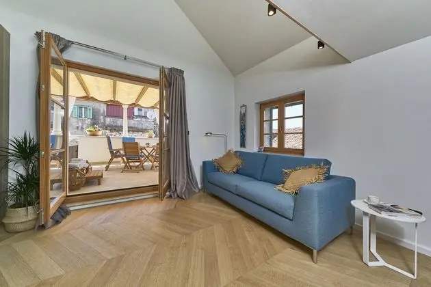 Deluxe Apart Daire, Deniz Manzaralı