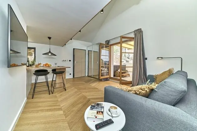 Deluxe Apart Daire, Deniz Manzaralı