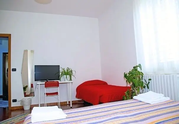 Üç Kişilik Oda, Banyolu/Duşlu