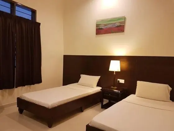 Twin / Double Fan Room