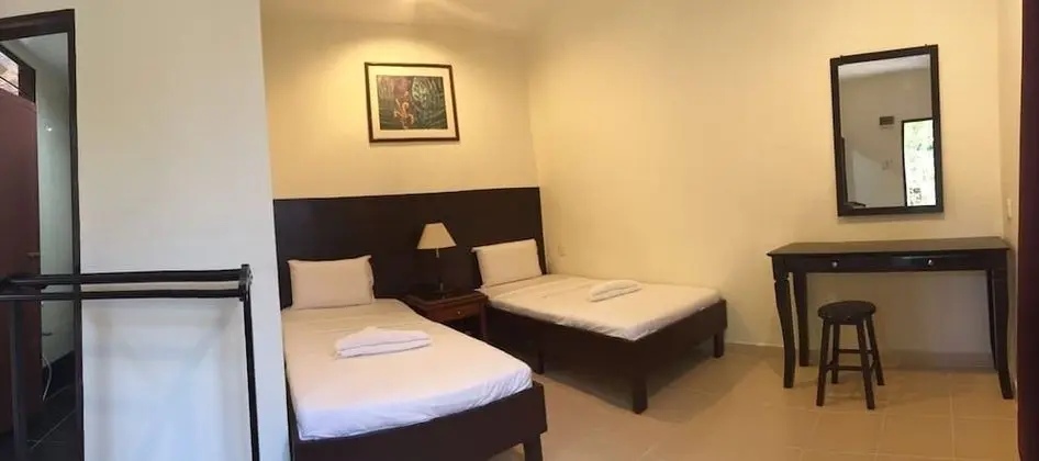 Twin / Double Fan Room