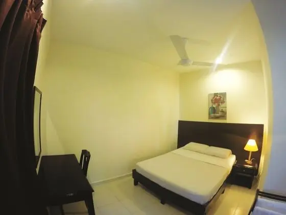 Twin / Double Fan Room
