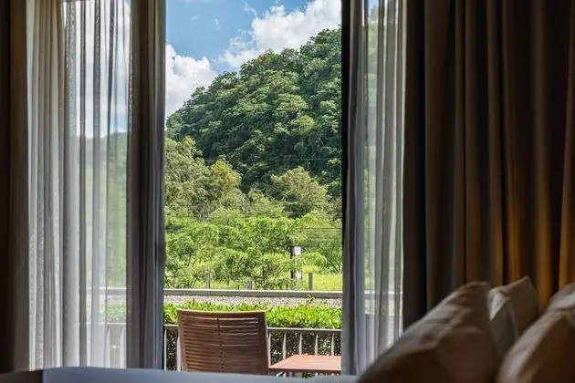 Superior Double - Garden View