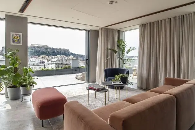 Çatı Katı Süiti (Penthouse)