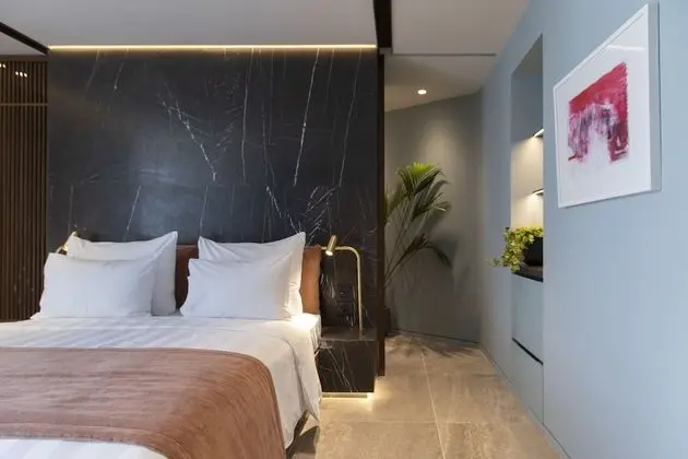 Çatı Katı Süiti (Penthouse)