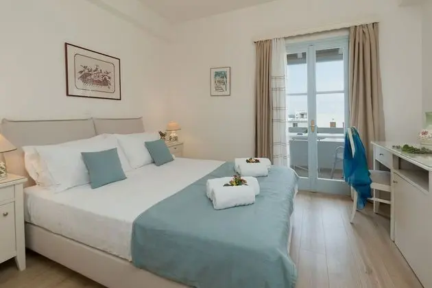 Standard Tek Büyük veya İki Ayrı Yataklı Oda