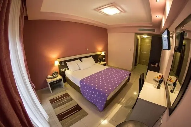 Tek Büyük Yataklı Oda