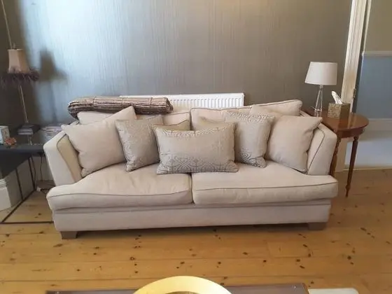 Ev (3 Bedrooms)