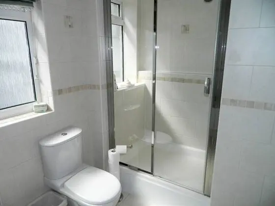 Ev (3 Bedrooms)