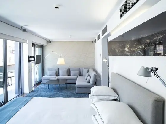Çatı Katı Süiti (Penthouse)