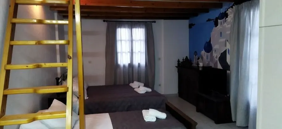 Deluxe Dört Kişilik Oda