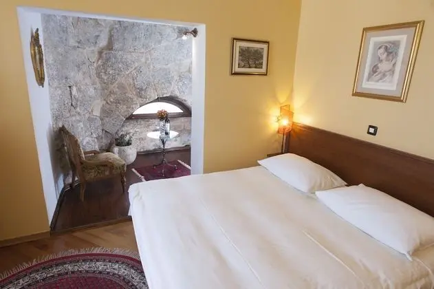 Superior Tek Büyük Yataklı Oda