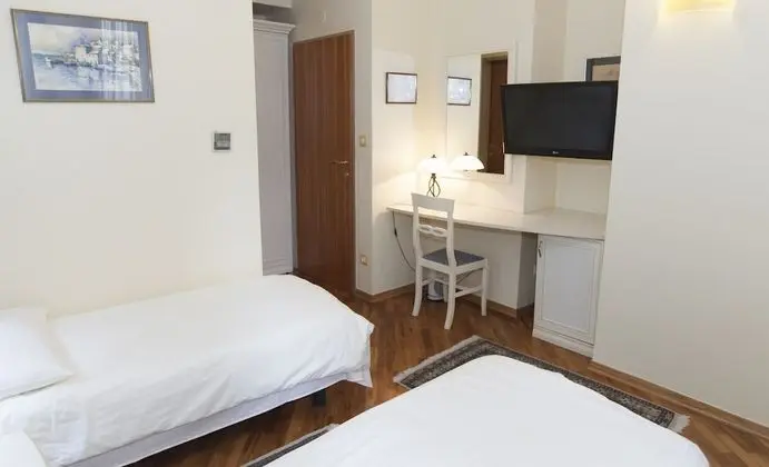 Tek Büyük veya İki Ayrı Yataklı Oda