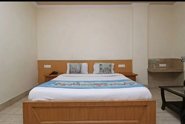 Deluxe Tek Büyük Yataklı Oda, 1 Çift Kişilik Yatak, Sigara İçilmez