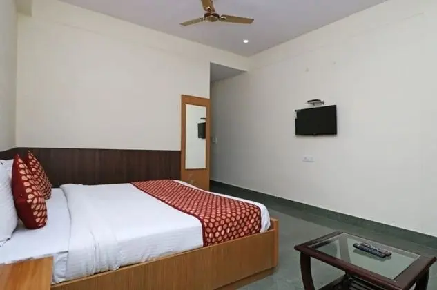 Deluxe Tek Büyük Yataklı Oda, 1 Çift Kişilik Yatak, Sigara İçilmez