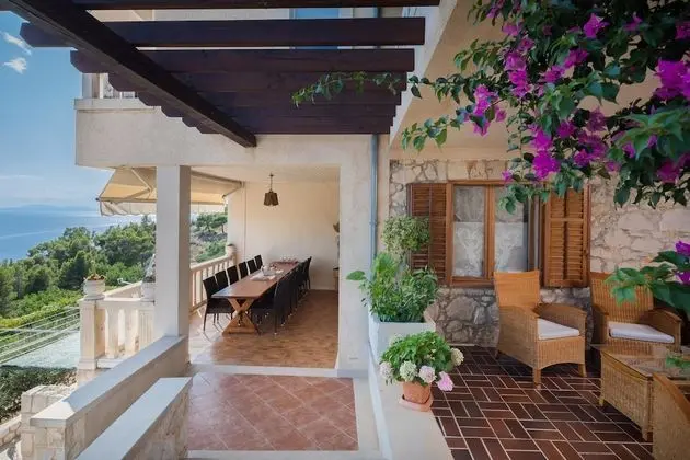 Comfort Apart Daire, 4 Yatak Odası, Kişiye Özel Havuzlu, Deniz Manzaralı